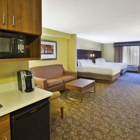 Holiday Inn Express Hotel & Suites Fort Wayne By Ihg Ellisville Exterior photo