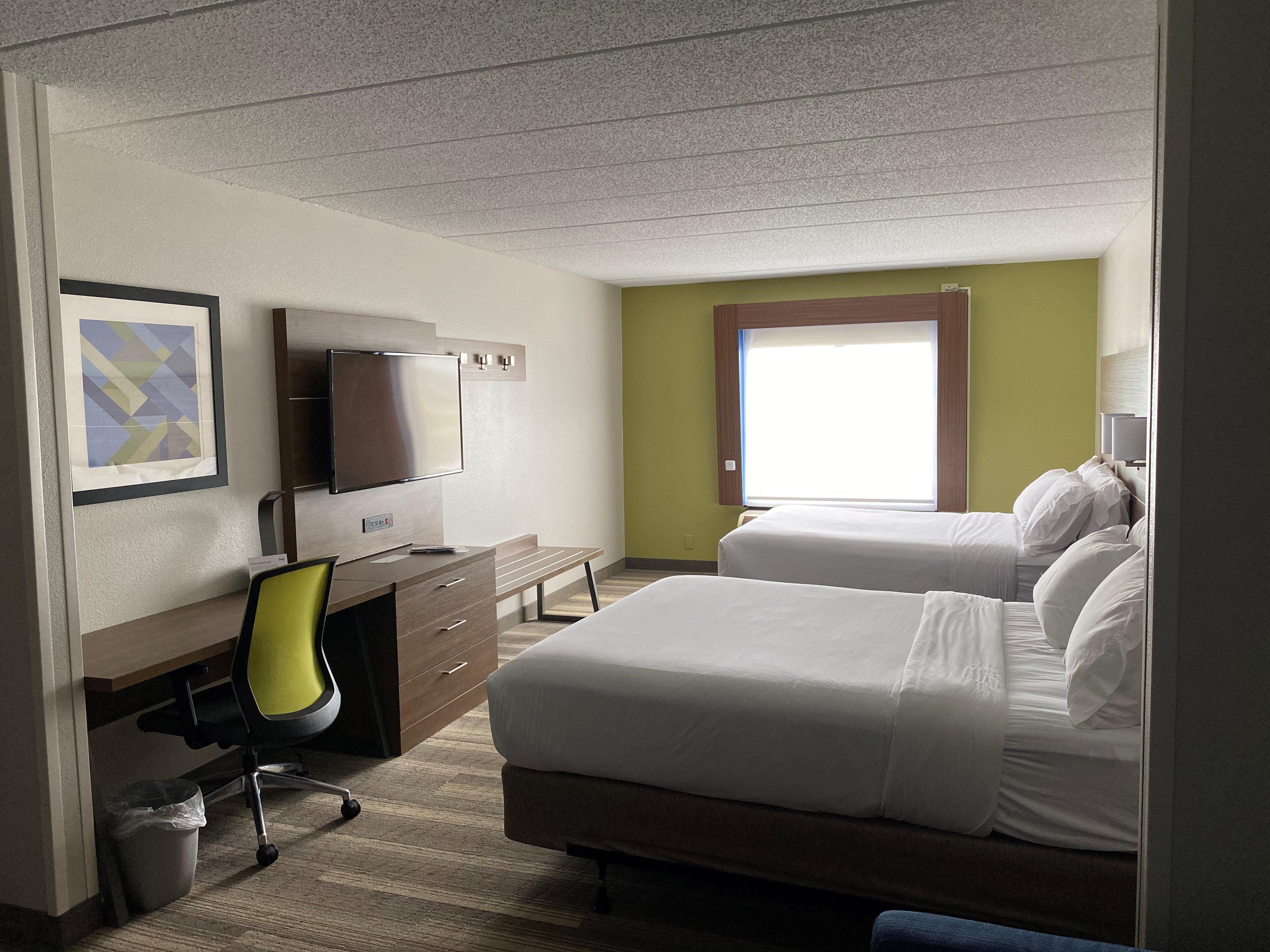 Holiday Inn Express Hotel & Suites Fort Wayne By Ihg Ellisville Exterior photo