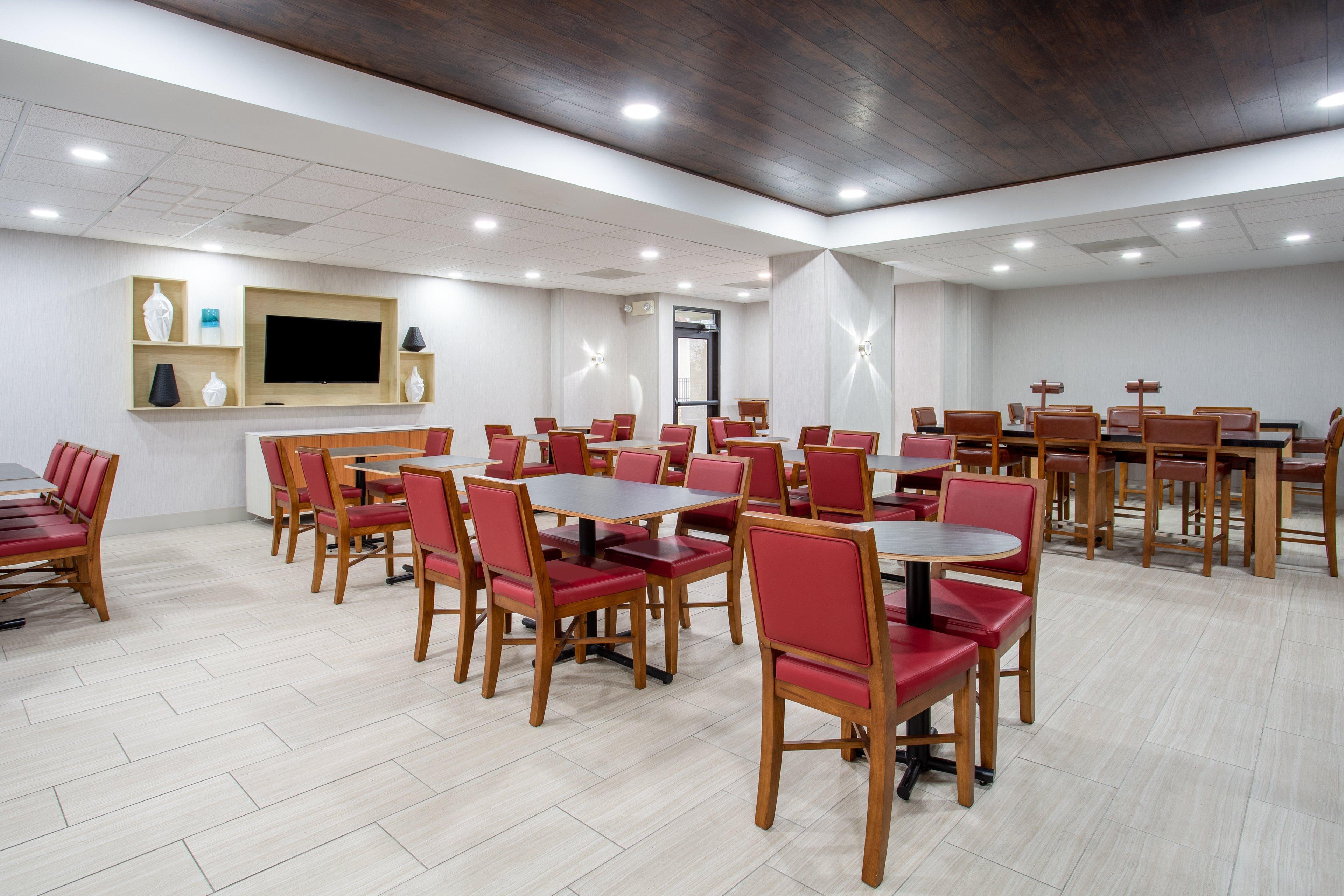 Holiday Inn Express Hotel & Suites Fort Wayne By Ihg Ellisville Exterior photo