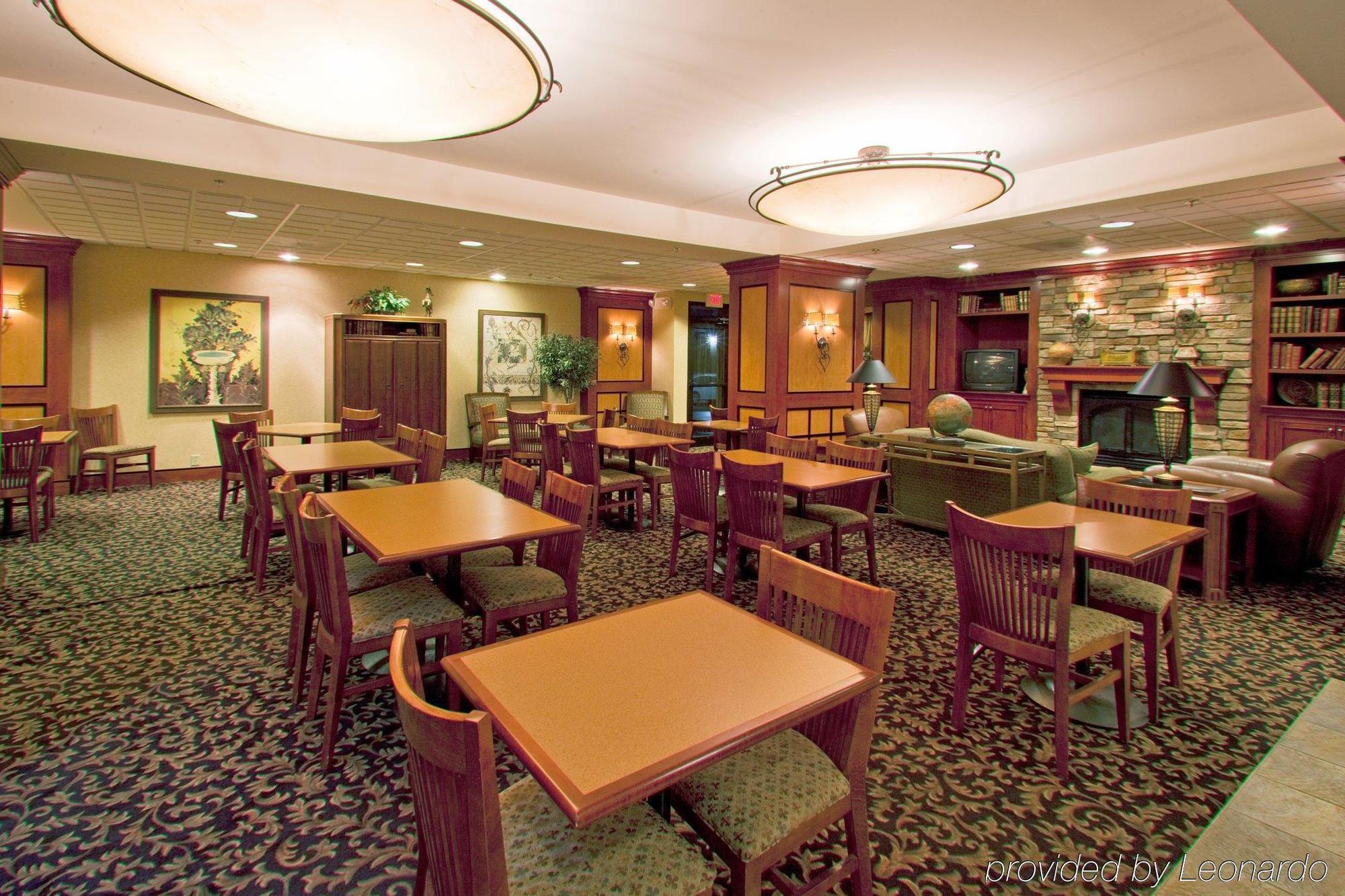 Holiday Inn Express Hotel & Suites Fort Wayne By Ihg Ellisville Restaurant photo
