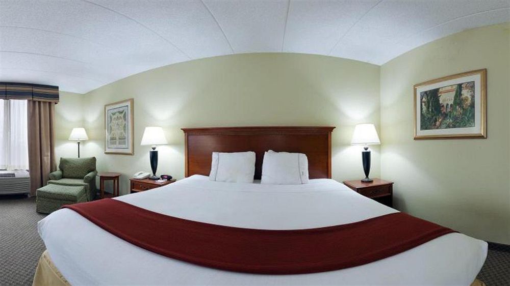Holiday Inn Express Hotel & Suites Fort Wayne By Ihg Ellisville Exterior photo